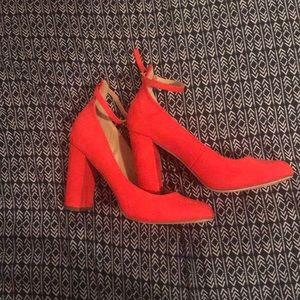 Orange Just Fab Pumps